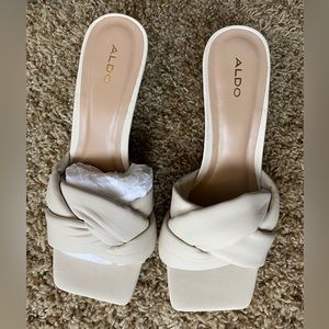 *BRAND NEW* Open Toe Aldo heels